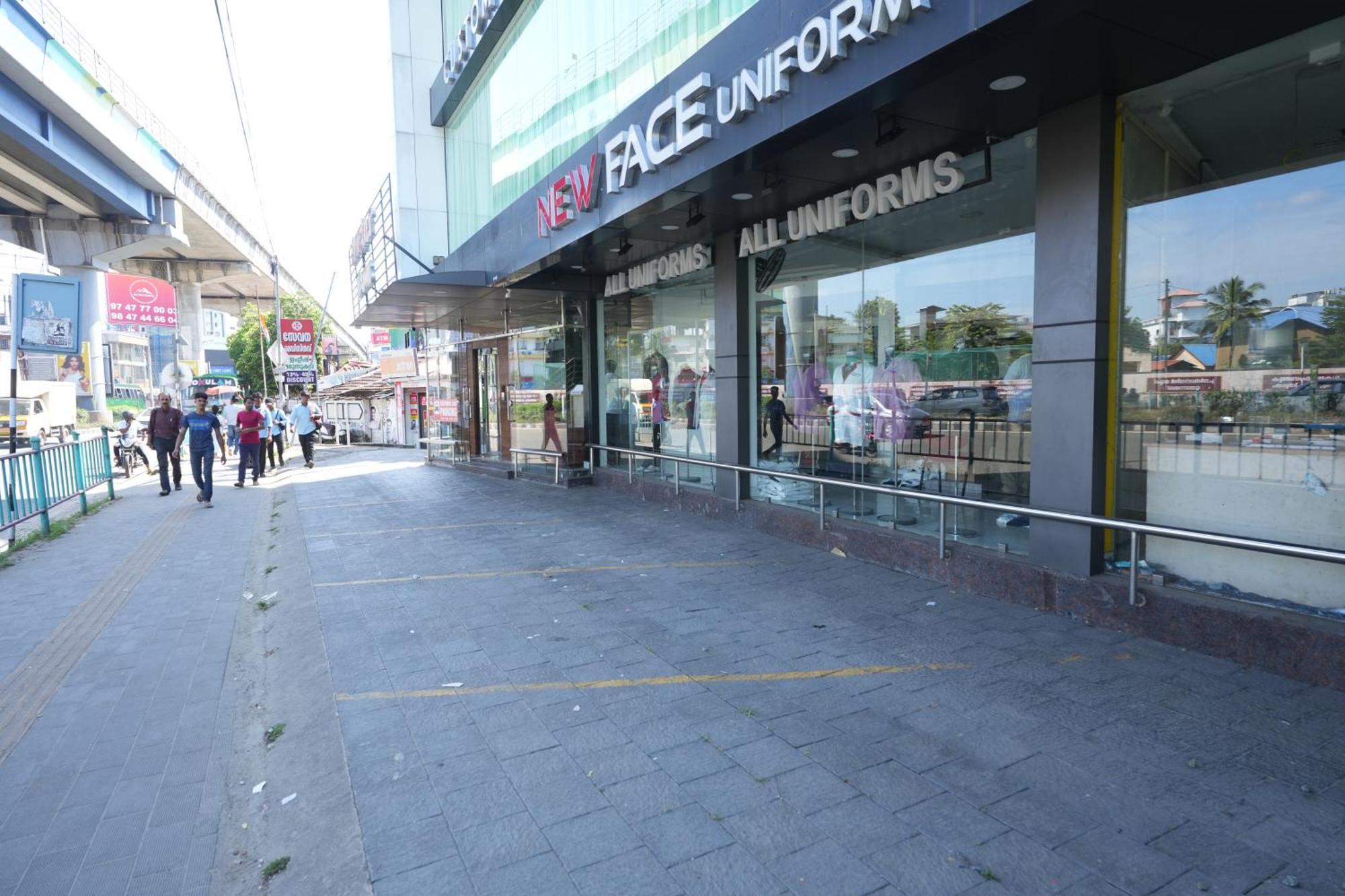 Amsher Suit Lulu Mall Road Hotel Kochi Eksteriør billede