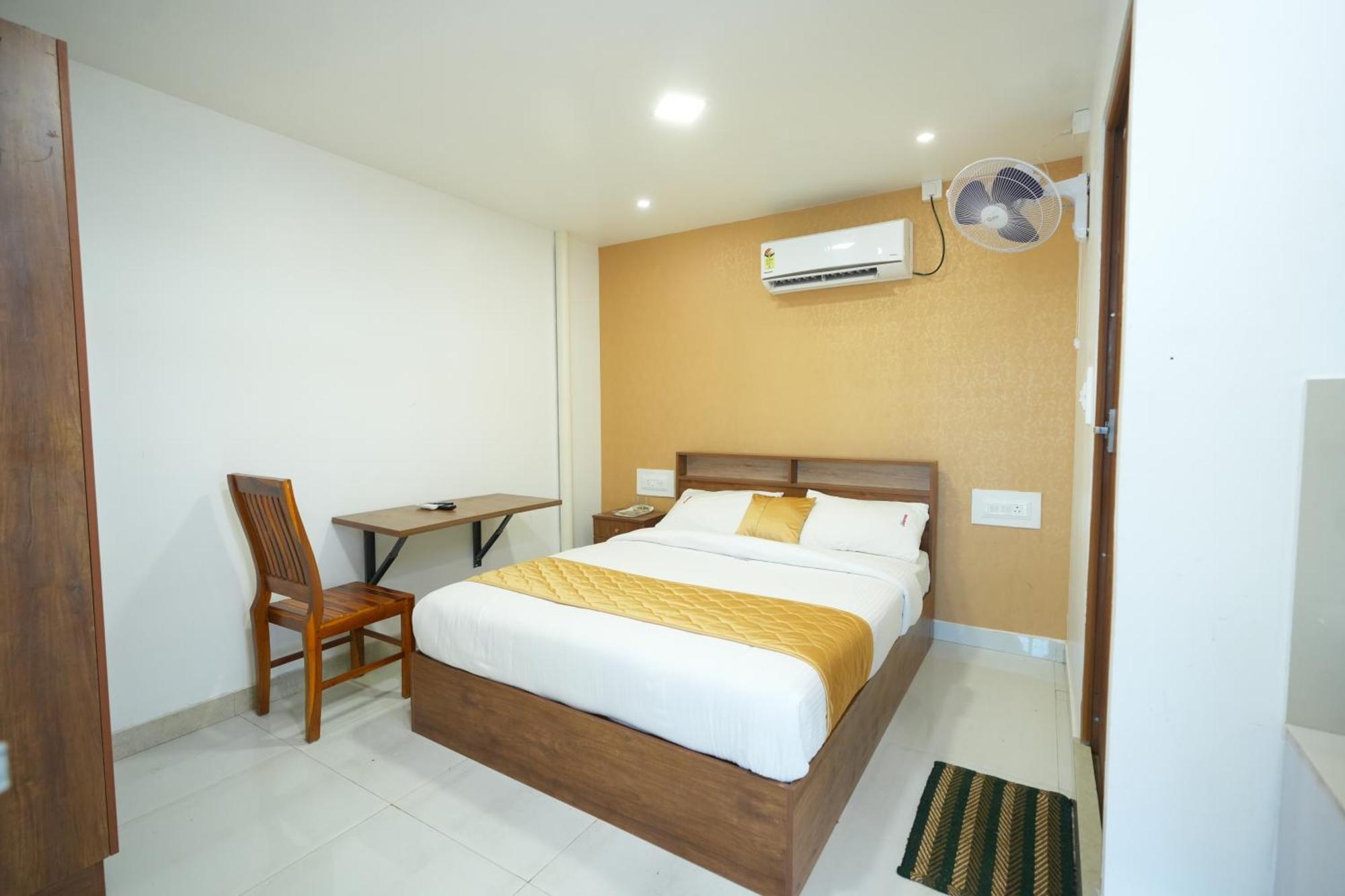 Amsher Suit Lulu Mall Road Hotel Kochi Eksteriør billede