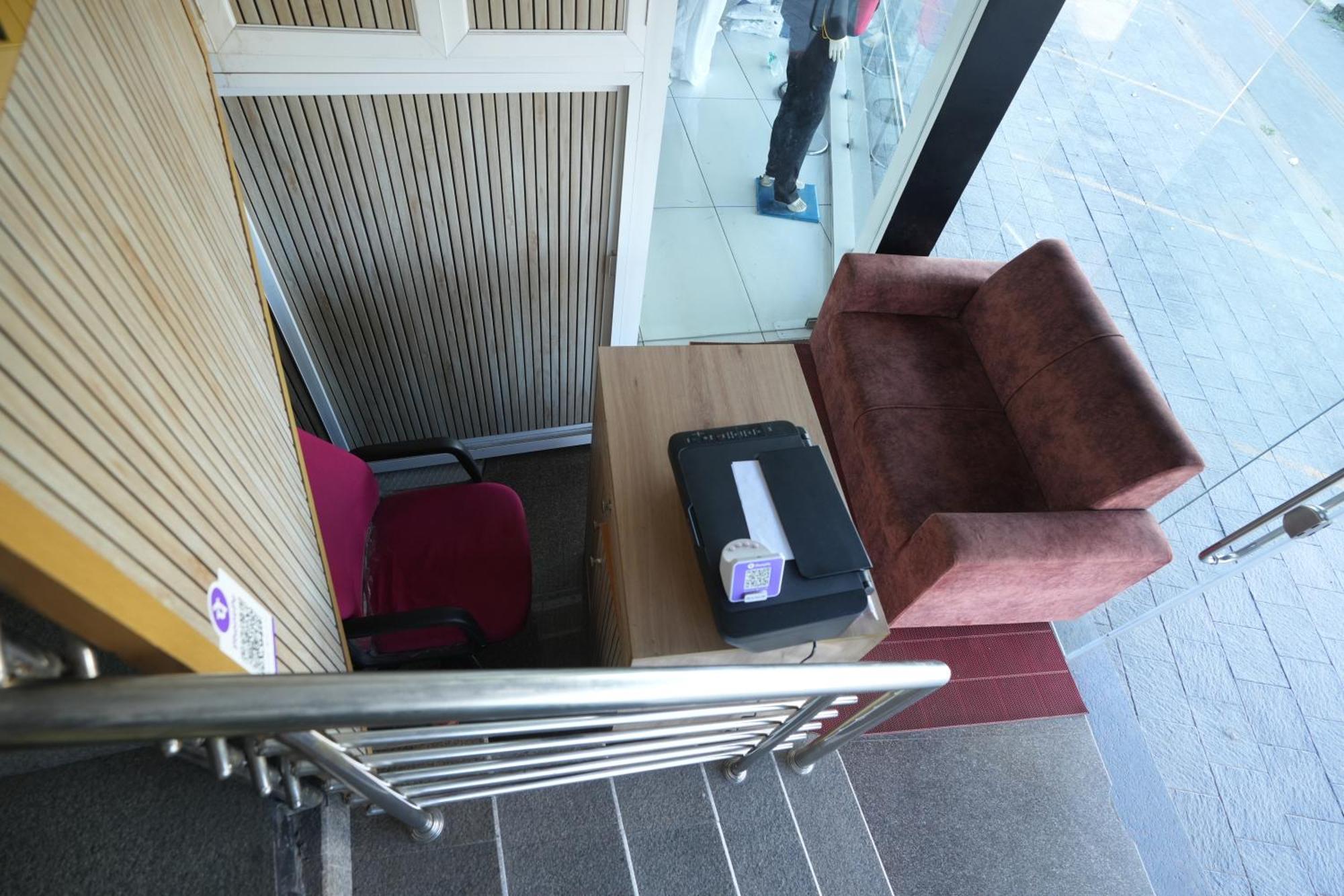 Amsher Suit Lulu Mall Road Hotel Kochi Eksteriør billede